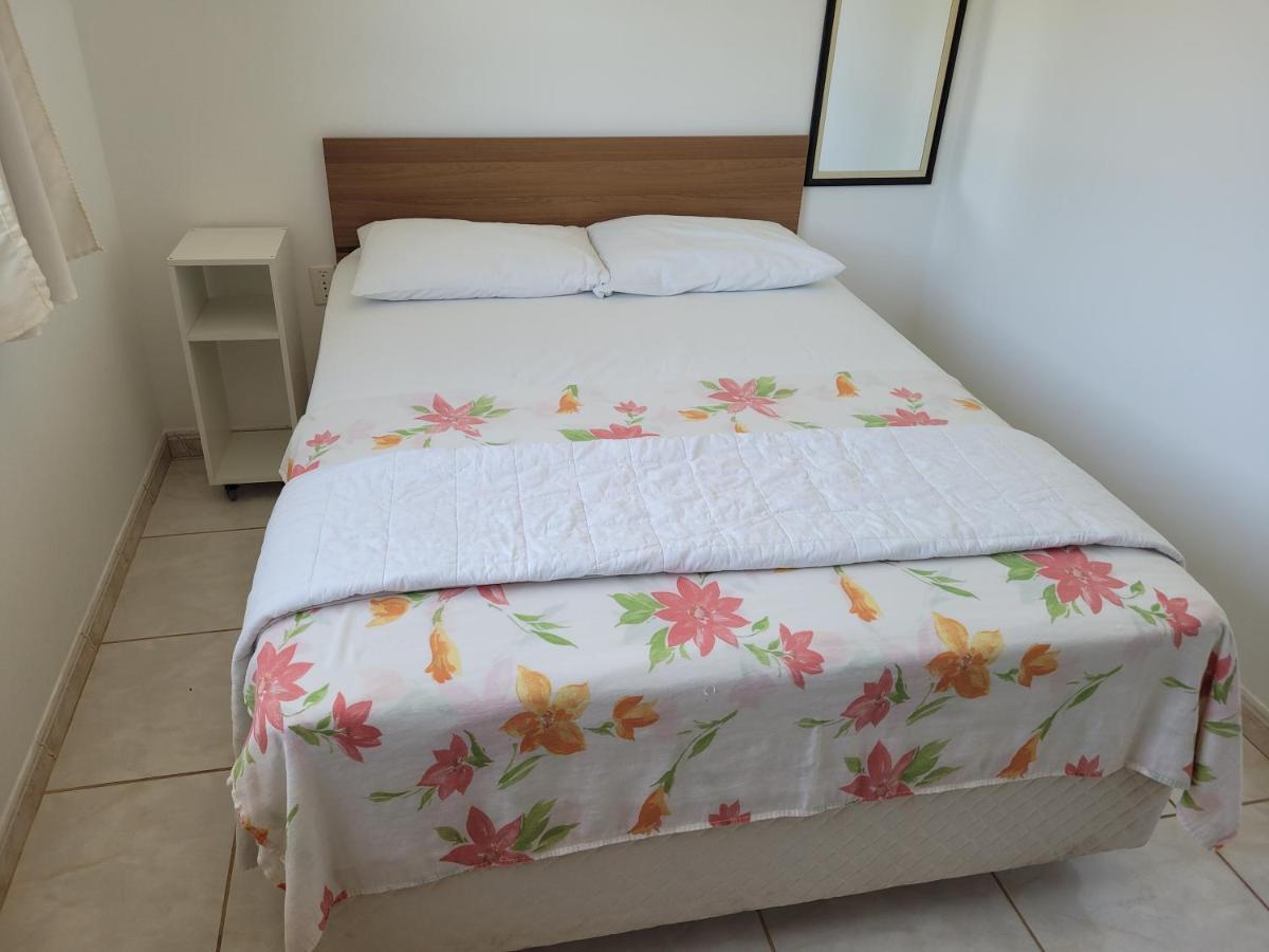 Residencial Do Angelo - Pinheira Lägenhet Exteriör bild