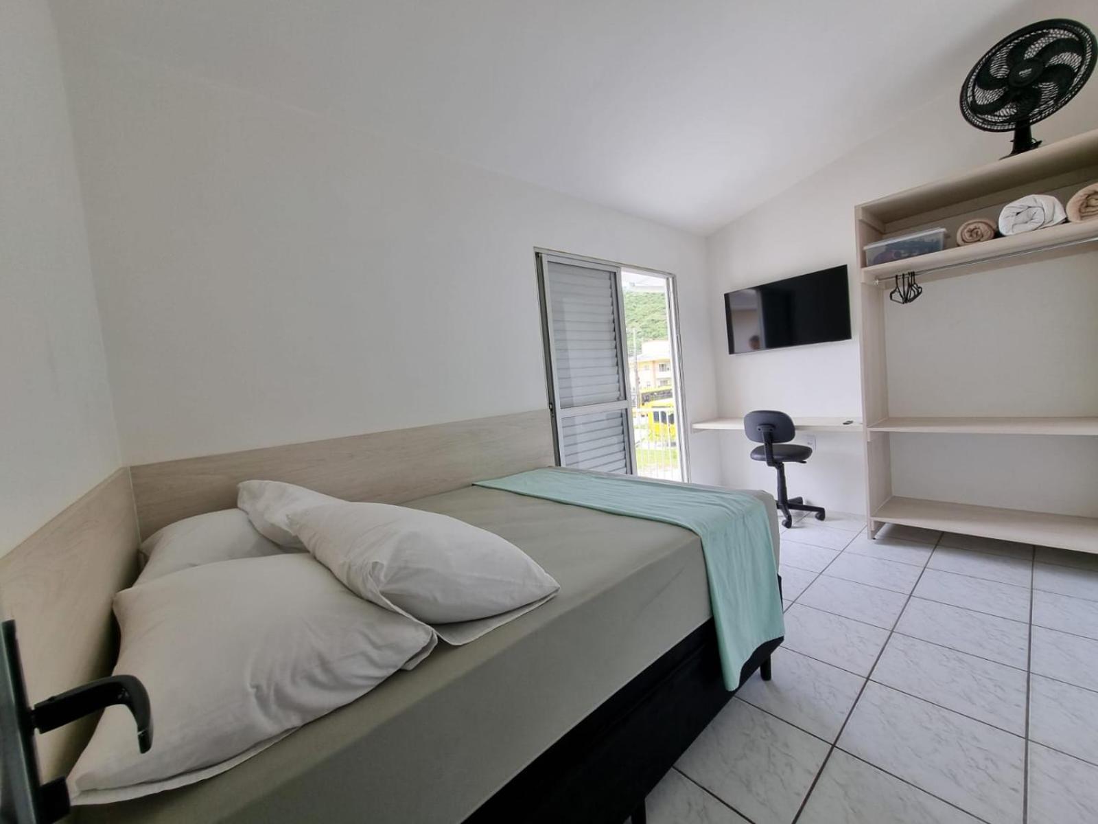 Residencial Do Angelo - Pinheira Lägenhet Exteriör bild